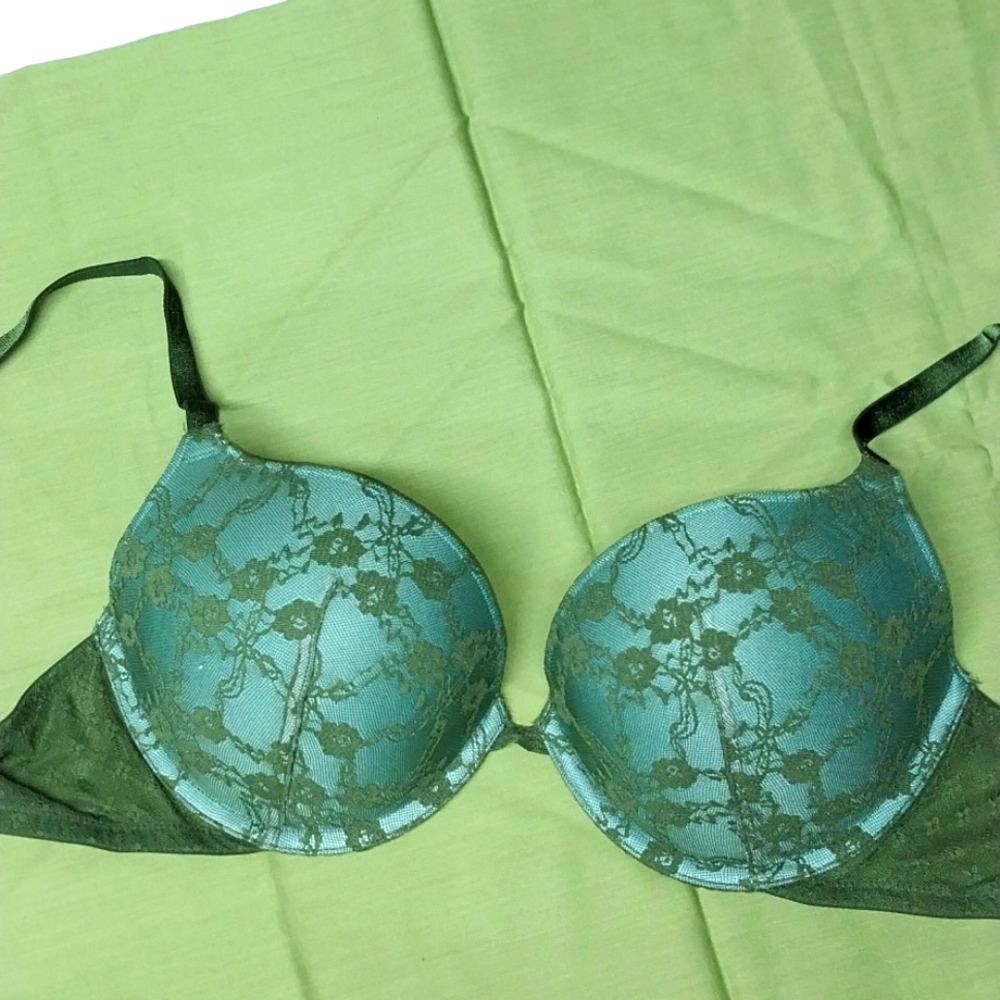 Victoria’s‎ secret Lace push up bra